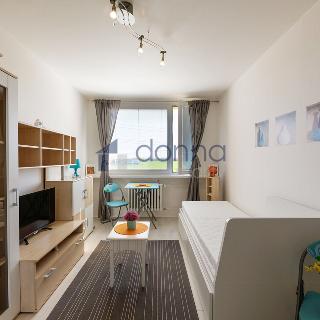 Pronájem bytu 1+kk, garsoniery 22 m² Praha