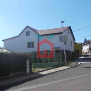 Prodej rodinného domu 265 m² Karlovy Vary, Dobrovského