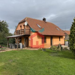 Prodej rodinného domu 180 m&sup2; Horky