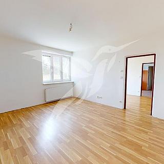 Pronájem bytu 2+1 59 m&sup2; Bezdružice