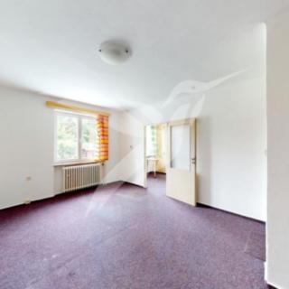 Pronájem bytu 1+1 33 m² Plzeň