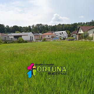 Prodej stavební parcely 1200 m&sup2; Hluboká nad Vltavou