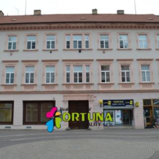 Pronájem obchodu 160 m² České Budějovice, Lannova tř.