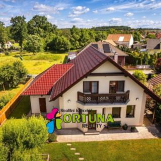 Prodej rodinného domu 159 m² Úsilné