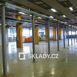 Pronájem skladu 3 100 m² Znojmo, Průmyslová