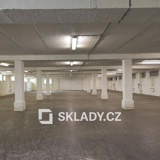 Pronájem skladu 926 m² Praha, 