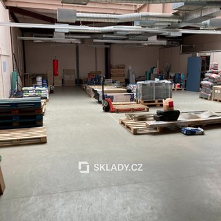 Pronájem skladu 218 m² Praha, Radiová