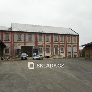 Prodej komerčního pozemku 25000 m&sup2; Cvikov