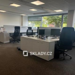 Pronájem kanceláře 230 m&sup2; Brno