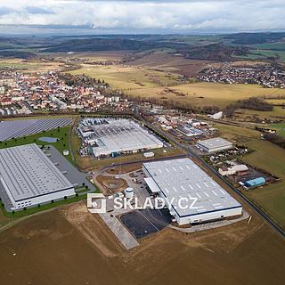 Pronájem skladu 5000 m&sup2; Přeštice