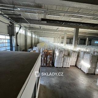 Pronájem skladu 4 400 m² Popůvky, 