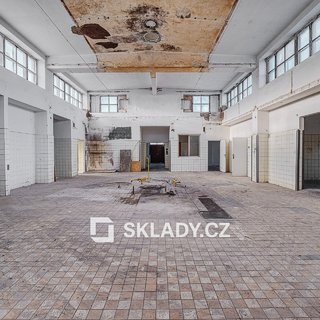 Pronájem skladu 1 850 m² Hořovice, 