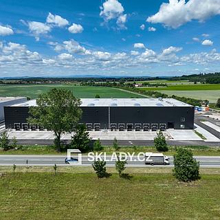 Pronájem skladu 3000 m² Hradec Králové