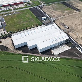 Pronájem skladu 3500 m&sup2; Kolín