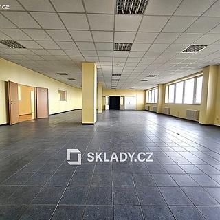 Pronájem skladu 714 m&sup2; Praha