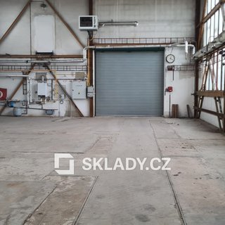 Pronájem skladu 1 000 m² Znojmo, 