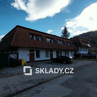 Pronájem skladu 438 m&sup2; Halenkov