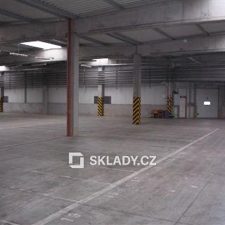 Pronájem skladu 7 000 m² Černožice, 