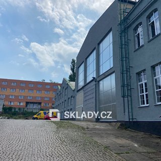 Pronájem skladu 3 000 m² Ústí nad Labem, 