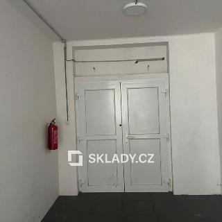 Pronájem skladu 119 m² Buštěhrad, 