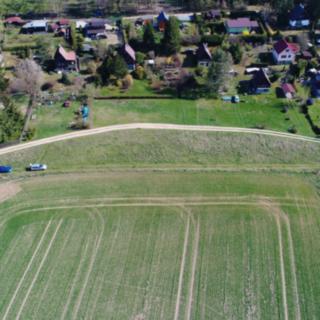 Prodej stavební parcely 2 436 m² Pucov