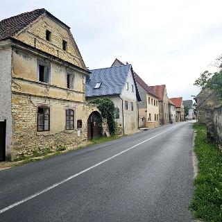 Prodej rodinného domu 197 m² Vrutice