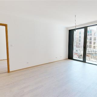 Prodej bytu 2+kk 65 m² Praha, Toyen