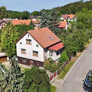 Prodej rodinného domu 210 m&sup2; Jíloviště