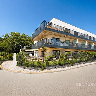 Prodej bytu 4+kk 118 m&sup2; Beroun