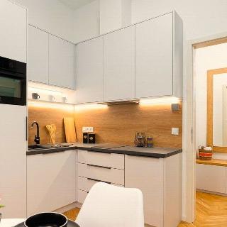 Prodej bytu 1+kk, garsoniery 30 m² Praha