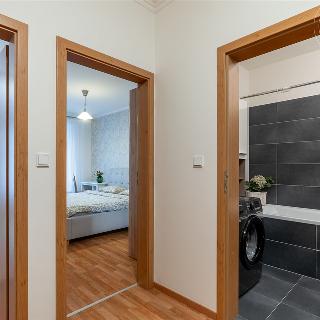 Pronájem bytu 2+kk 58 m² Praha, Počernická