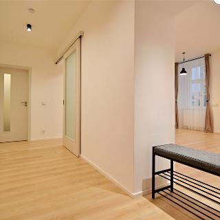 Prodej bytu 3+kk 86 m² Praha, Gorazdova