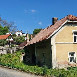 Prodej rodinného domu 200 m² Strenice