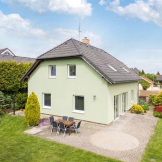 Prodej rodinného domu 152 m² Studeněves