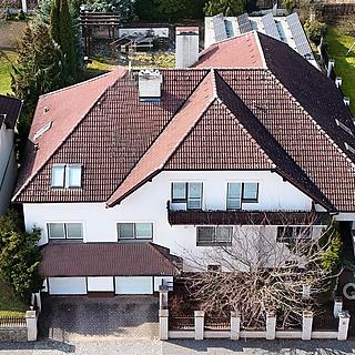 Prodej rodinného domu 830 m&sup2; Příbram