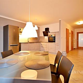 Pronájem bytu 3+1 120 m&sup2; Praha