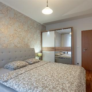 Pronájem bytu 2+kk 58 m² Praha, Počernická