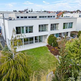 Prodej rodinného domu 158 m&sup2; Unhošť
