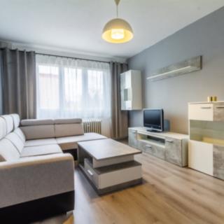 Pronájem bytu 2+1 56 m² Kladno