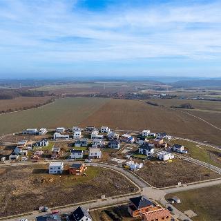 Prodej stavební parcely 805 m² Vysoký Újezd