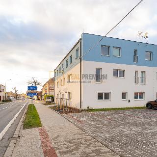 Prodej bytu 1+kk a garsoniéry 38 m² Uherský Ostroh, Hradišťská