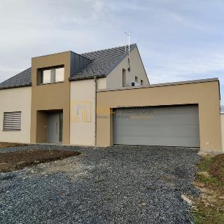 Pronájem rodinného domu 157 m² Polešovice, 