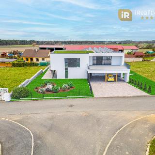 Prodej stavební parcely 1176 m² Srch