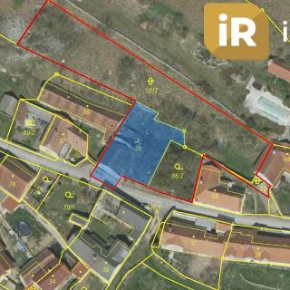 Prodej stavební parcely 1 928 m² Krty-Hradec, 