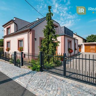 Prodej rodinného domu 185 m² Česká Skalice, 