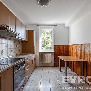 Prodej bytu 3+1 80 m&sup2; Úvaly