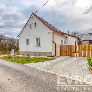 Prodej rodinného domu 243 m² Česká Bříza