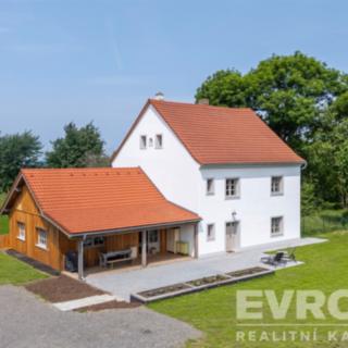 Prodej rodinného domu 210 m&sup2; Spálené Poříčí