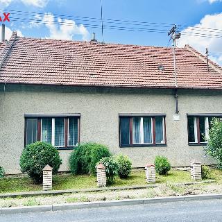 Prodej rodinného domu 180 m² Koryčany, 