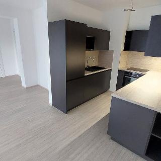 Pronájem bytu 2+kk 63 m² Slavkov u Brna, Slovanská